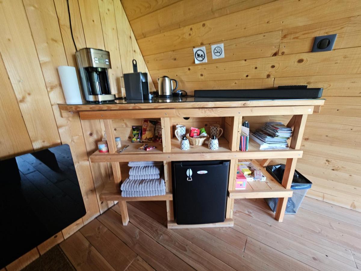 Logis Las Crozas La Cocotte Vernines Zewnętrze zdjęcie